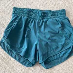 Athleta Women’s Athletic Teal Shorts Small